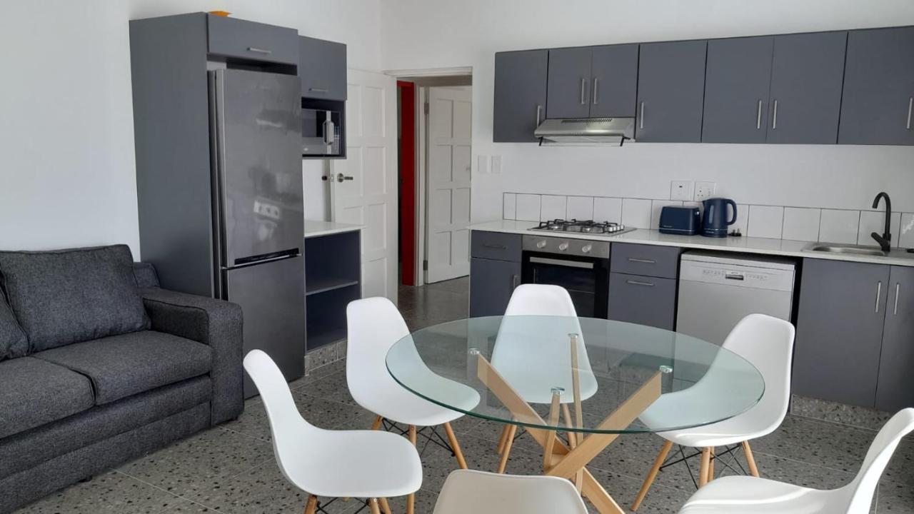 The Wishing Well Guest House Self-Catering ポート・エドワード エクステリア 写真