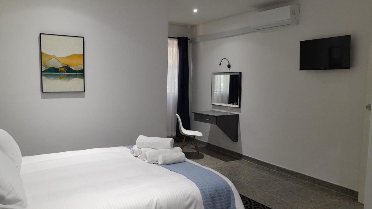 The Wishing Well Guest House Self-Catering ポート・エドワード エクステリア 写真